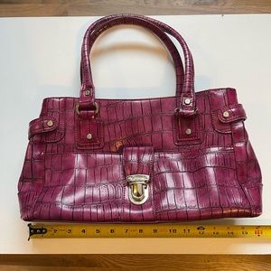 Liz Claiborne Embossed “alligator print” Leather Handbag